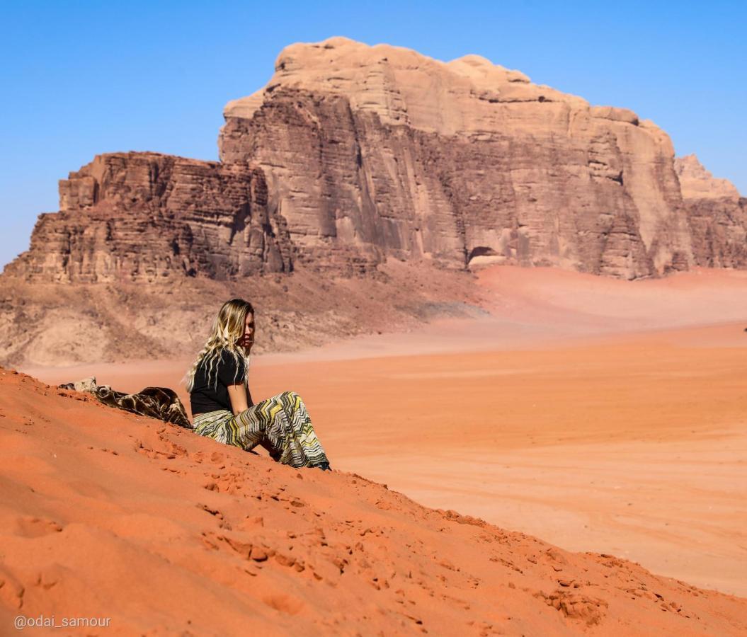Go Bedouin Camp Hostel Wadi Rum Exterior photo