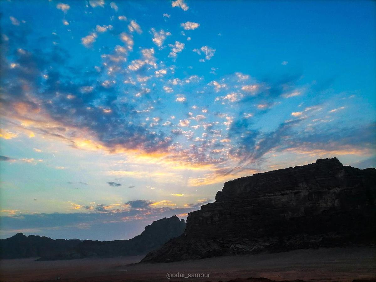 Go Bedouin Camp Hostel Wadi Rum Exterior photo